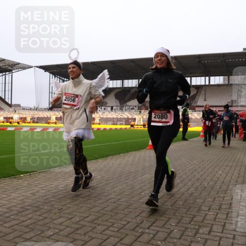 08.12.2024 - St. Pauli X-Mass-Run No. 14 Yannick Fuchs http://msf.ph/oto/7482101 08.12.2024 10:05:41 Ziel 126, 620, 751, 932, 949, 1178, 1605, 1643, 1650, 1957, 2056, 2077, 2080, 2146, 2306, 2308, 2344, 2435, 2603, 2864, 2866, 2908, 3114, 3302, 3339 meine-sportfotos.de