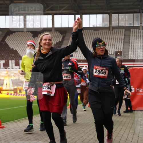 08.12.2024 - St. Pauli X-Mass-Run No. 14 Yannick Fuchs http://msf.ph/oto/7482155 08.12.2024 10:05:43 Ziel 126, 751, 932, 1178, 1605, 1643, 1650, 1957, 2056, 2077, 2080, 2146, 2306, 2308, 2344, 2435, 2603, 2864, 2866, 2908, 3114, 3118, 3302, 3339 meine-sportfotos.de