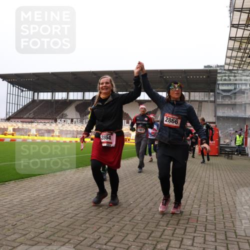 08.12.2024 - St. Pauli X-Mass-Run No. 14 Yannick Fuchs http://msf.ph/oto/7482199 08.12.2024 10:05:44 Ziel 126, 751, 932, 1178, 1605, 1643, 1650, 1957, 2056, 2077, 2080, 2146, 2306, 2308, 2344, 2435, 2603, 2864, 2866, 2908, 3114, 3118, 3302, 3339 meine-sportfotos.de