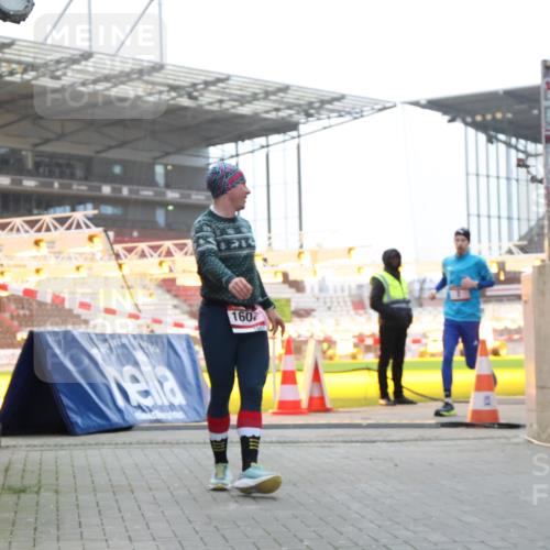 08.12.2024 - St. Pauli X-Mass-Run No. 14 H.Heesch http://msf.ph/oto/7487401 08.12.2024 09:51:23 Ziel 2, 1607 meine-sportfotos.de