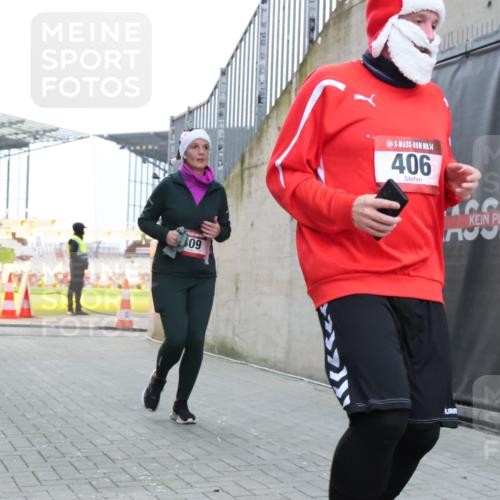 08.12.2024 - St. Pauli X-Mass-Run No. 14 H.Heesch http://msf.ph/oto/7488755 08.12.2024 10:03:34 Ziel 253, 406, 809, 1219, 1385, 1958, 2213, 2265, 3039, 406, 809, 2822 meine-sportfotos.de