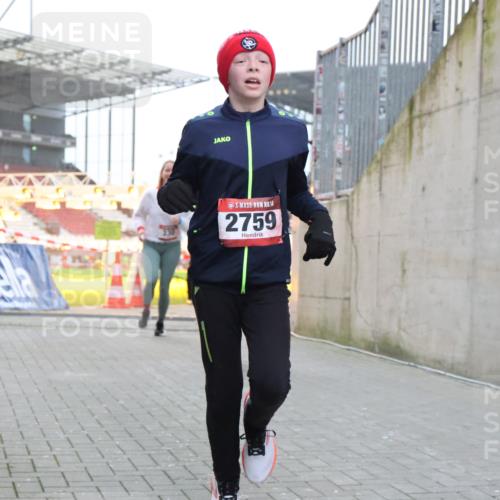 08.12.2024 - St. Pauli X-Mass-Run No. 14 H.Heesch http://msf.ph/oto/7489506 08.12.2024 10:04:03 Ziel 330, 1912, 1949, 2093, 2094, 2098, 2663, 2759, 2848, 3062, 3063, 3070, 3072, 330, 624, 1678, 2094, 2759, 2848, 2955, 3062, 3063, 3082, 3179 meine-sportfotos.de
