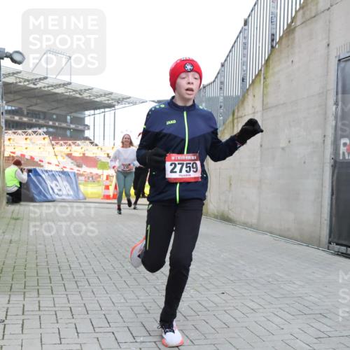 08.12.2024 - St. Pauli X-Mass-Run No. 14 H.Heesch http://msf.ph/oto/7489534 08.12.2024 10:04:04 Ziel 330, 1912, 1949, 2093, 2094, 2098, 2663, 2759, 2848, 3062, 3063, 3070, 3072, 330, 624, 1678, 2759, 2955, 3082, 3169, 3179, 3180 meine-sportfotos.de