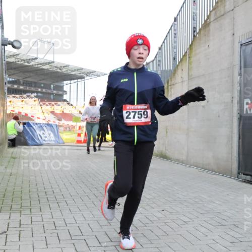 08.12.2024 - St. Pauli X-Mass-Run No. 14 H.Heesch http://msf.ph/oto/7489540 08.12.2024 10:04:04 Ziel 330, 1912, 1949, 2093, 2094, 2098, 2663, 2759, 2848, 3062, 3063, 3070, 3072, 330, 624, 1678, 2759, 2955, 3082, 3169, 3179, 3180 meine-sportfotos.de