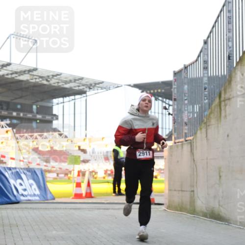 08.12.2024 - St. Pauli X-Mass-Run No. 14 H.Heesch http://msf.ph/oto/7489721 08.12.2024 09:56:03 Ziel 1946, 2911, 3094 meine-sportfotos.de