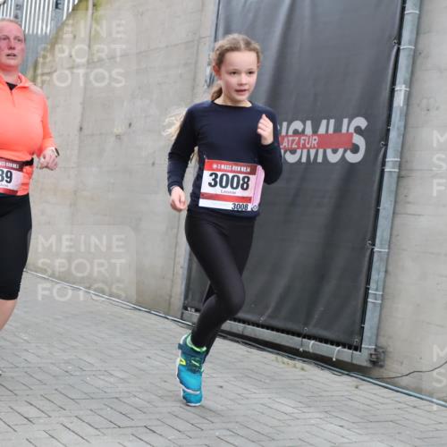 08.12.2024 - St. Pauli X-Mass-Run No. 14 H.Heesch http://msf.ph/oto/7490423 08.12.2024 10:04:41 Ziel 31, 89, 1421, 2604, 3008, 31, 89, 299, 627, 634, 791, 2380, 2382, 2383, 3008 meine-sportfotos.de