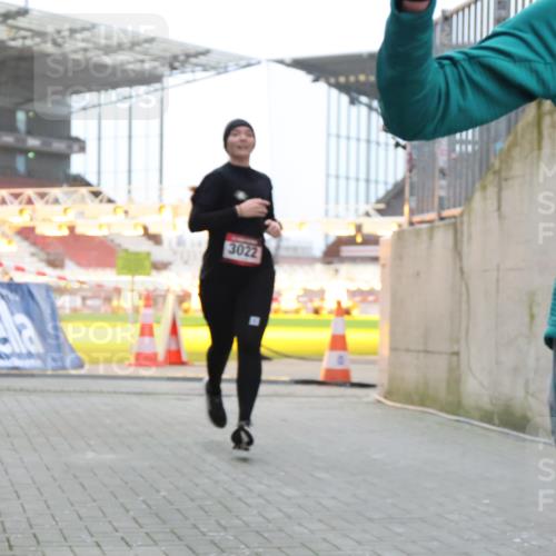 08.12.2024 - St. Pauli X-Mass-Run No. 14 H.Heesch http://msf.ph/oto/7491295 08.12.2024 09:57:19 Ziel 364, 384, 420, 1741, 1754, 2956, 3139, 364, 420, 755, 763, 904, 1291, 1982, 2267, 3022 meine-sportfotos.de