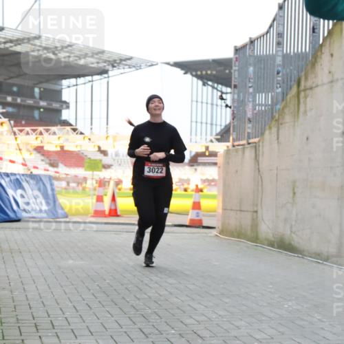 08.12.2024 - St. Pauli X-Mass-Run No. 14 H.Heesch http://msf.ph/oto/7491317 08.12.2024 09:57:19 Ziel 364, 384, 420, 1741, 1754, 2956, 3139, 364, 420, 755, 763, 904, 1291, 1982, 2267, 3022 meine-sportfotos.de