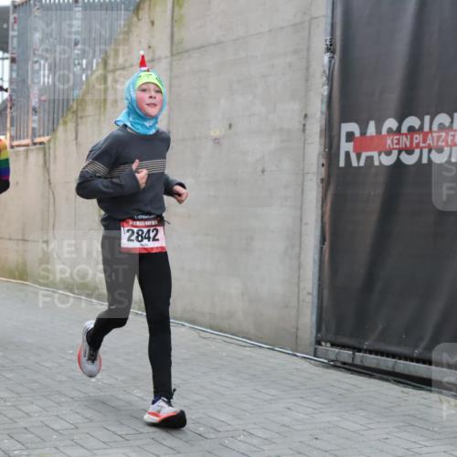 08.12.2024 - St. Pauli X-Mass-Run No. 14 H.Heesch http://msf.ph/oto/7491983 08.12.2024 09:57:55 Ziel 2840, 2842, 3258, 391, 2840, 2842 meine-sportfotos.de