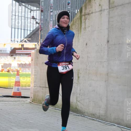 08.12.2024 - St. Pauli X-Mass-Run No. 14 H.Heesch http://msf.ph/oto/7492053 08.12.2024 09:57:59 Ziel 391, 2840, 2842, 3258, 391 meine-sportfotos.de