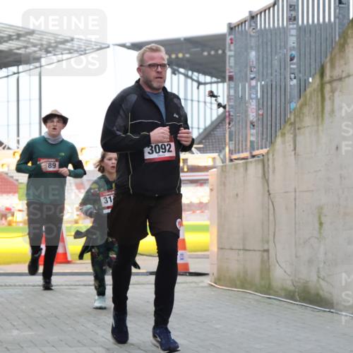 08.12.2024 - St. Pauli X-Mass-Run No. 14 H.Heesch http://msf.ph/oto/7492395 08.12.2024 09:58:19 Ziel 510, 1532, 3092, 1789, 2934, 2943, 2944, 3092, 3171 meine-sportfotos.de