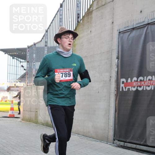 08.12.2024 - St. Pauli X-Mass-Run No. 14 H.Heesch http://msf.ph/oto/7492529 08.12.2024 09:58:21 Ziel 510, 1532, 1789, 3092, 3171, 1789, 2872, 2934, 2943, 2944, 3092, 3171 meine-sportfotos.de