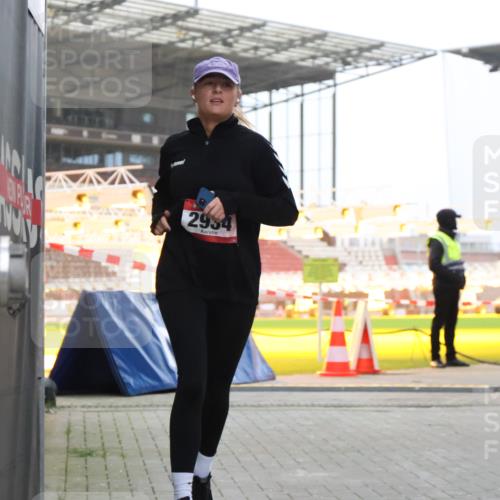 08.12.2024 - St. Pauli X-Mass-Run No. 14 H.Heesch http://msf.ph/oto/7492728 08.12.2024 09:58:26 Ziel 510, 1532, 1789, 2934, 2943, 2944, 3092, 3171, 1075, 1080, 1396, 1397, 2872, 2934, 2943, 2944 meine-sportfotos.de