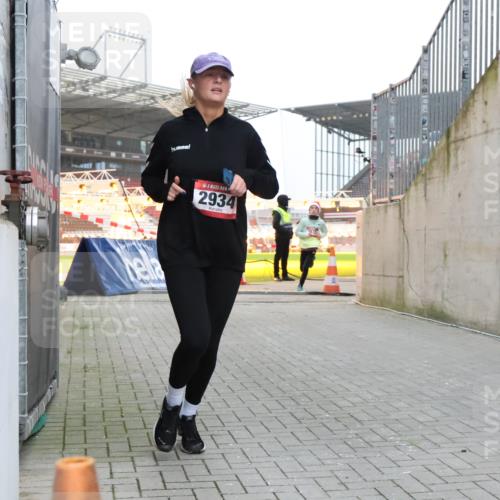 08.12.2024 - St. Pauli X-Mass-Run No. 14 H.Heesch http://msf.ph/oto/7492820 08.12.2024 09:58:27 Ziel 510, 1532, 1789, 2934, 2943, 2944, 3092, 3171, 55, 1075, 1080, 1396, 1397, 2872, 2934, 2943, 2944 meine-sportfotos.de