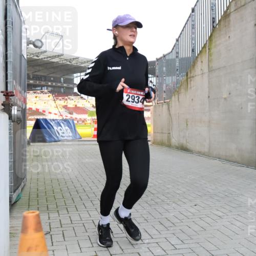 08.12.2024 - St. Pauli X-Mass-Run No. 14 H.Heesch http://msf.ph/oto/7492873 08.12.2024 09:58:27 Ziel 510, 1532, 1789, 2934, 2943, 2944, 3092, 3171, 55, 1075, 1080, 1396, 1397, 2872, 2934, 2943, 2944 meine-sportfotos.de