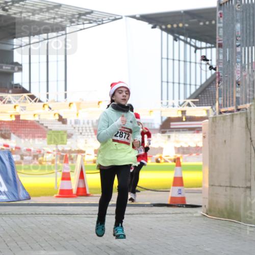 08.12.2024 - St. Pauli X-Mass-Run No. 14 H.Heesch http://msf.ph/oto/7492892 08.12.2024 09:58:29 Ziel 1532, 1789, 2872, 2934, 2943, 2944, 3092, 3171, 55, 1075, 1080, 1396, 1397, 2872 meine-sportfotos.de
