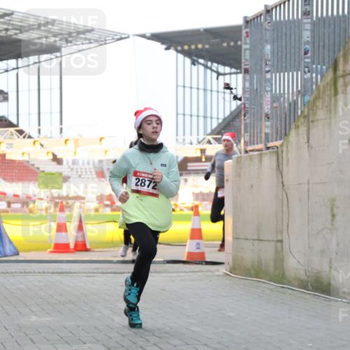 08.12.2024 - St. Pauli X-Mass-Run No. 14 H.Heesch http://msf.ph/oto/7492924 08.12.2024 09:58:29 Ziel 1532, 1789, 2872, 2934, 2943, 2944, 3092, 3171, 55, 1075, 1080, 1396, 1397, 2872 meine-sportfotos.de