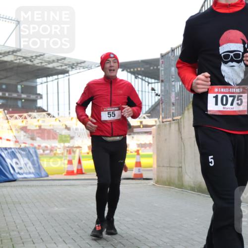 08.12.2024 - St. Pauli X-Mass-Run No. 14 H.Heesch http://msf.ph/oto/7493264 08.12.2024 09:58:35 Ziel 55, 1075, 1080, 1396, 1397, 2872, 2934, 2943, 2944, 55, 802, 880, 1075, 1080, 3109 meine-sportfotos.de