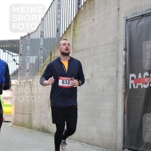 08.12.2024 - St. Pauli X-Mass-Run No. 14 H.Heesch http://msf.ph/oto/7494016 08.12.2024 09:58:51 Ziel 49, 802, 832, 880, 1864, 2428, 2984, 3109, 49, 832, 1105, 1119, 1864, 2428 meine-sportfotos.de