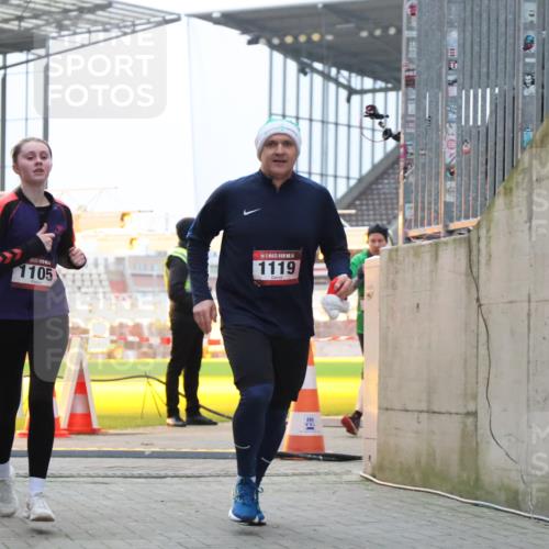 08.12.2024 - St. Pauli X-Mass-Run No. 14 H.Heesch http://msf.ph/oto/7494109 08.12.2024 09:58:56 Ziel 49, 802, 832, 1864, 2428, 2984, 3109, 111, 1105, 1119, 2722 meine-sportfotos.de