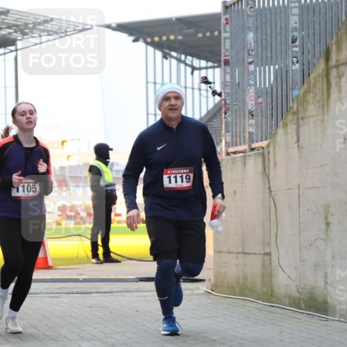 08.12.2024 - St. Pauli X-Mass-Run No. 14 H.Heesch http://msf.ph/oto/7494145 08.12.2024 09:58:56 Ziel 49, 802, 832, 1864, 2428, 2984, 3109, 111, 1105, 1119, 2722 meine-sportfotos.de