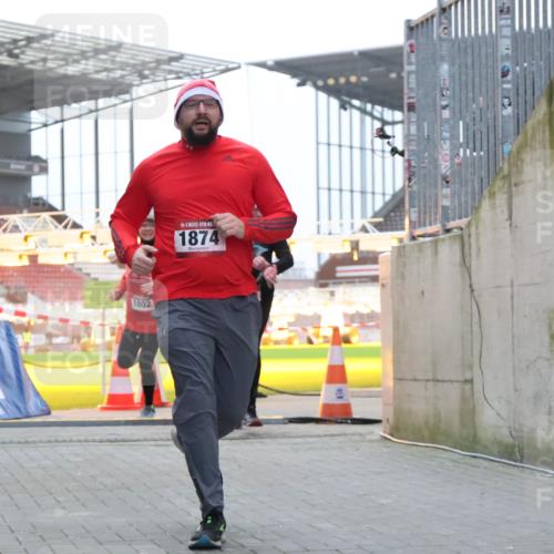 08.12.2024 - St. Pauli X-Mass-Run No. 14 H.Heesch http://msf.ph/oto/7494932 08.12.2024 09:59:31 Ziel 738, 1534, 1874, 2983, 3293, 1202, 1802, 1874, 3293 meine-sportfotos.de