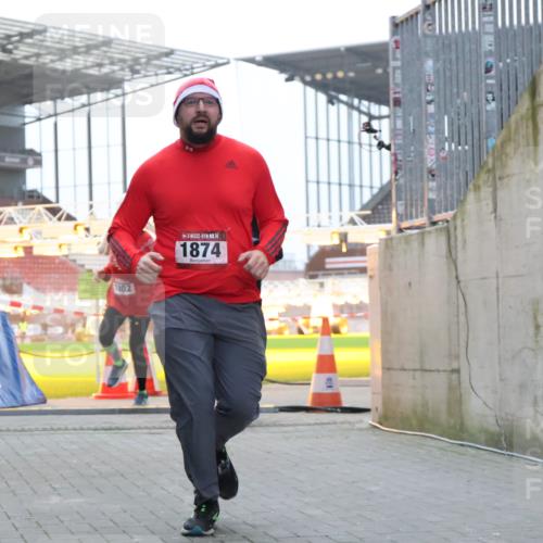 08.12.2024 - St. Pauli X-Mass-Run No. 14 H.Heesch http://msf.ph/oto/7494939 08.12.2024 09:59:31 Ziel 738, 1534, 1874, 2983, 3293, 1202, 1802, 1874, 3293 meine-sportfotos.de
