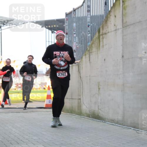08.12.2024 - St. Pauli X-Mass-Run No. 14 H.Heesch http://msf.ph/oto/7495356 08.12.2024 09:59:49 Ziel 431, 2746, 190, 2762, 3156, 3157 meine-sportfotos.de
