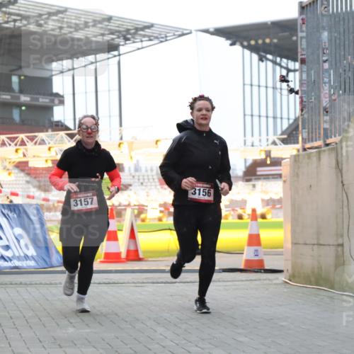 08.12.2024 - St. Pauli X-Mass-Run No. 14 H.Heesch http://msf.ph/oto/7495411 08.12.2024 09:59:51 Ziel 431, 2746, 2762, 190, 2762, 3156, 3157 meine-sportfotos.de