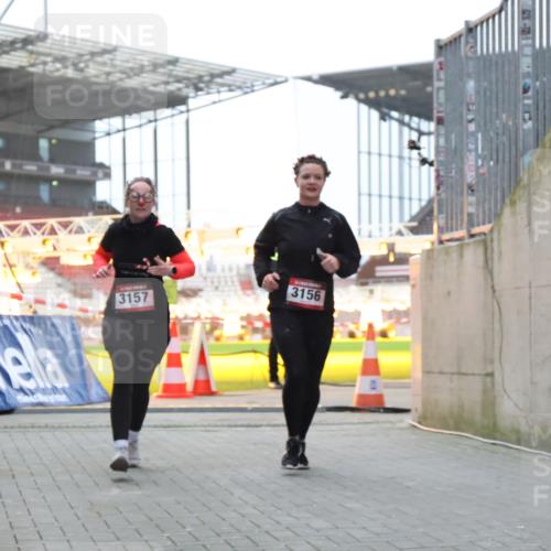 08.12.2024 - St. Pauli X-Mass-Run No. 14 H.Heesch http://msf.ph/oto/7495426 08.12.2024 09:59:51 Ziel 431, 2746, 2762, 190, 2762, 3156, 3157 meine-sportfotos.de