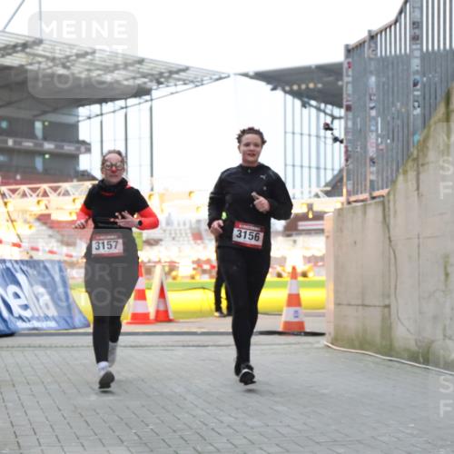 08.12.2024 - St. Pauli X-Mass-Run No. 14 H.Heesch http://msf.ph/oto/7495433 08.12.2024 09:59:51 Ziel 431, 2746, 2762, 190, 2762, 3156, 3157 meine-sportfotos.de