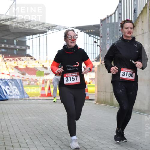 08.12.2024 - St. Pauli X-Mass-Run No. 14 H.Heesch http://msf.ph/oto/7495516 08.12.2024 09:59:52 Ziel 431, 2746, 2762, 3156, 3157, 190, 2762, 3156, 3157 meine-sportfotos.de