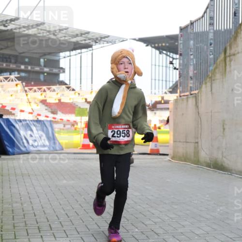 08.12.2024 - St. Pauli X-Mass-Run No. 14 H.Heesch http://msf.ph/oto/7496287 08.12.2024 10:00:15 Ziel 100, 2478, 2480, 2932, 2958, 3294, 123, 2478, 2480, 2739, 2958 meine-sportfotos.de