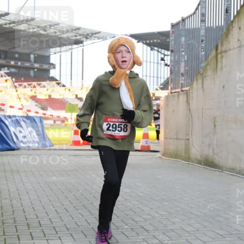 08.12.2024 - St. Pauli X-Mass-Run No. 14 H.Heesch http://msf.ph/oto/7496301 08.12.2024 10:00:15 Ziel 100, 2478, 2480, 2932, 2958, 3294, 123, 2478, 2480, 2739, 2958 meine-sportfotos.de