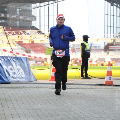 08.12.2024 - St. Pauli X-Mass-Run No. 14 H.Heesch http://msf.ph/oto/7497107 08.12.2024 10:00:50 Ziel 174, 259, 484, 608, 1393, 3013, 3015, 3170, 1393, 1725, 2760 meine-sportfotos.de