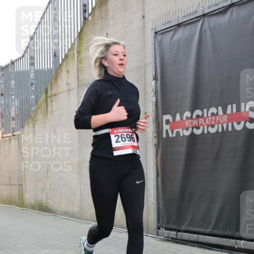 08.12.2024 - St. Pauli X-Mass-Run No. 14 H.Heesch http://msf.ph/oto/7497778 08.12.2024 10:01:33 Ziel 410, 418, 1750, 2447, 418, 512, 713, 2696 meine-sportfotos.de