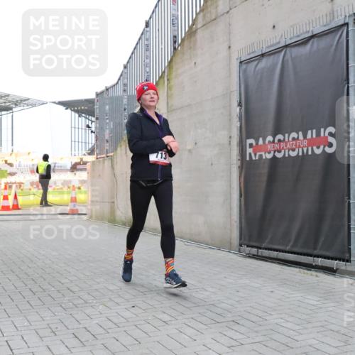 08.12.2024 - St. Pauli X-Mass-Run No. 14 H.Heesch http://msf.ph/oto/7497899 08.12.2024 10:01:35 Ziel 410, 418, 1750, 2447, 2696, 418, 512, 713, 946, 2696 meine-sportfotos.de