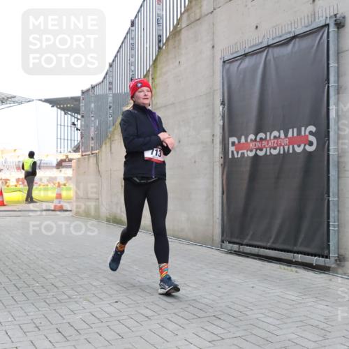 08.12.2024 - St. Pauli X-Mass-Run No. 14 H.Heesch http://msf.ph/oto/7497906 08.12.2024 10:01:35 Ziel 410, 418, 1750, 2447, 2696, 418, 512, 713, 946, 2696 meine-sportfotos.de