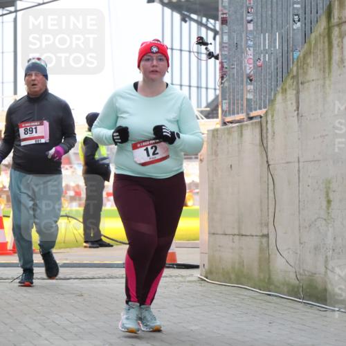 08.12.2024 - St. Pauli X-Mass-Run No. 14 H.Heesch http://msf.ph/oto/7499462 08.12.2024 10:09:41 Ziel 343, 2749, 2752, 12, 891 meine-sportfotos.de