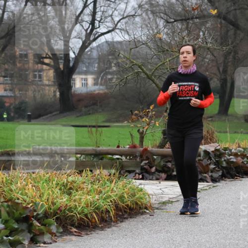 08.12.2024 - St. Pauli X-Mass-Run No. 14 Strokosch-Dieckow http://msf.ph/oto/7500478 08.12.2024 09:38:49 Laufen 2, 2023 meine-sportfotos.de