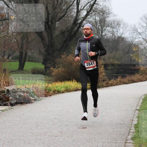 08.12.2024 - St. Pauli X-Mass-Run No. 14 Strokosch-Dieckow http://msf.ph/oto/7500575 08.12.2024 09:43:17 Laufen 14, 2841, 2841 meine-sportfotos.de
