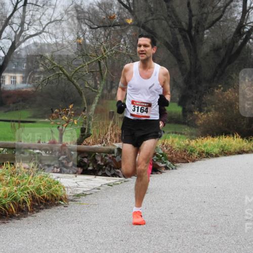 08.12.2024 - St. Pauli X-Mass-Run No. 14 Strokosch-Dieckow http://msf.ph/oto/7500611 08.12.2024 09:43:39 Laufen 14, 3164 meine-sportfotos.de