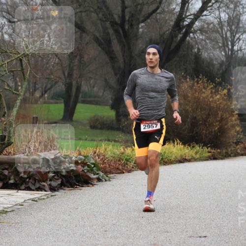 08.12.2024 - St. Pauli X-Mass-Run No. 14 Strokosch-Dieckow http://msf.ph/oto/7500636 08.12.2024 09:43:59 Laufen 2957 meine-sportfotos.de