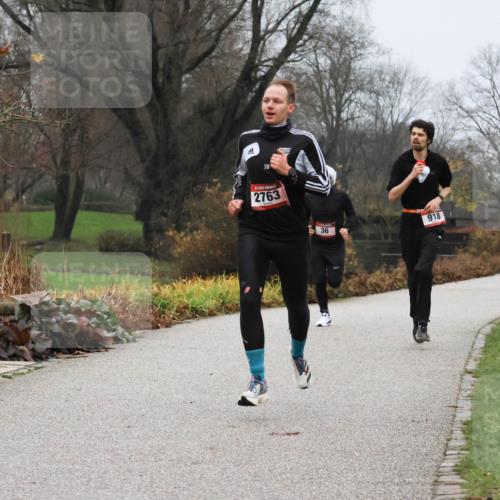 08.12.2024 - St. Pauli X-Mass-Run No. 14 Strokosch-Dieckow http://msf.ph/oto/7500732 08.12.2024 09:44:31 Laufen 2763, 36, 918, 2037 meine-sportfotos.de