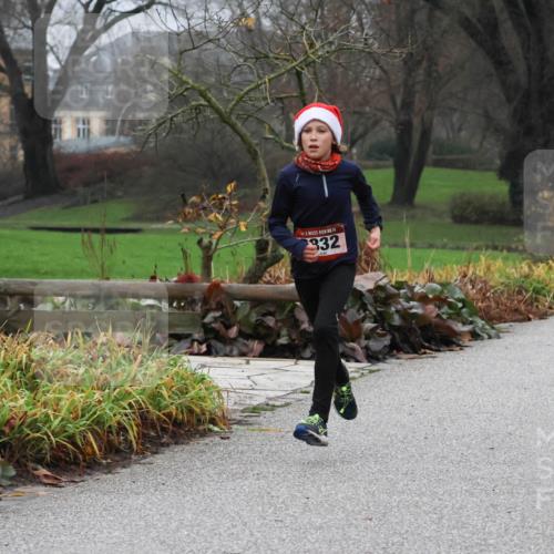 08.12.2024 - St. Pauli X-Mass-Run No. 14 Strokosch-Dieckow http://msf.ph/oto/7500784 08.12.2024 09:44:40 Laufen 14, 332 meine-sportfotos.de