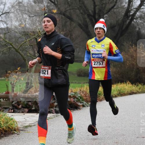 08.12.2024 - St. Pauli X-Mass-Run No. 14 Strokosch-Dieckow http://msf.ph/oto/7500822 08.12.2024 09:44:46 Laufen 14, 1921, 14, 2757 meine-sportfotos.de