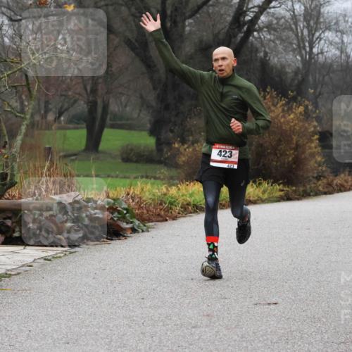 08.12.2024 - St. Pauli X-Mass-Run No. 14 Strokosch-Dieckow http://msf.ph/oto/7500865 08.12.2024 09:44:58 Laufen 423, 423 meine-sportfotos.de