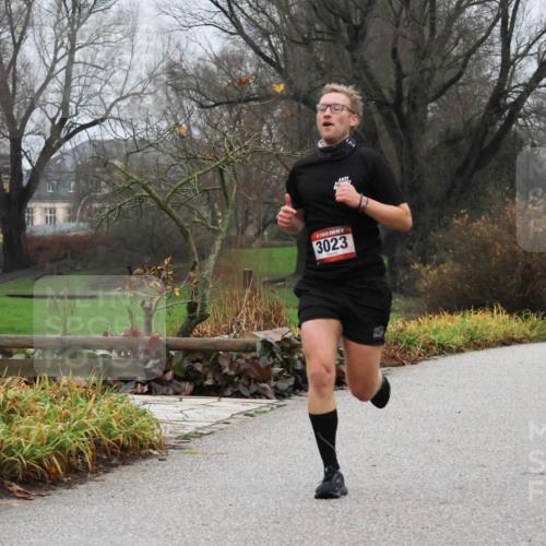 08.12.2024 - St. Pauli X-Mass-Run No. 14 Strokosch-Dieckow http://msf.ph/oto/7501006 08.12.2024 09:45:49 Laufen 3023 meine-sportfotos.de