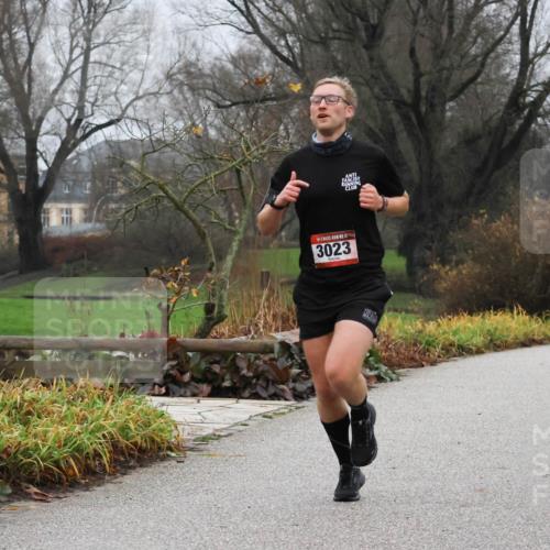 08.12.2024 - St. Pauli X-Mass-Run No. 14 Strokosch-Dieckow http://msf.ph/oto/7501012 08.12.2024 09:45:49 Laufen 14, 3023 meine-sportfotos.de