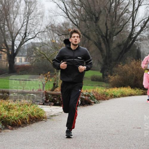 08.12.2024 - St. Pauli X-Mass-Run No. 14 Strokosch-Dieckow http://msf.ph/oto/7501038 08.12.2024 09:46:09 Laufen 859, 1948 meine-sportfotos.de